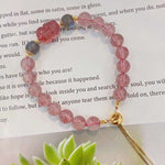 Natural strawberry crystal 8.6MM bracelet, matched with gray moonlight